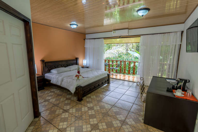 Standard Room — King