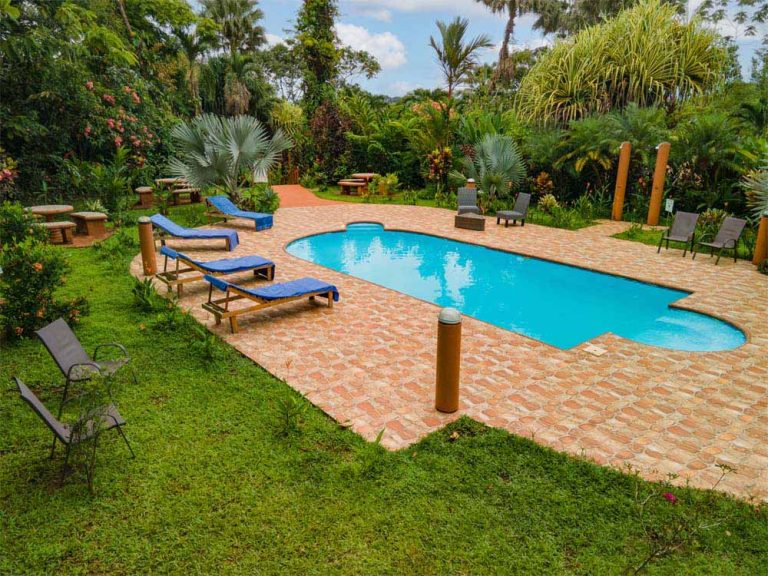 Ara Ambigua Lodge