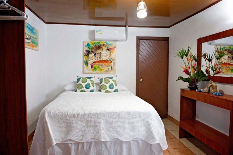 Hotel Tortuguero Beach Front — photo 5